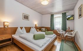 Gasthof-Pension Sandwirt